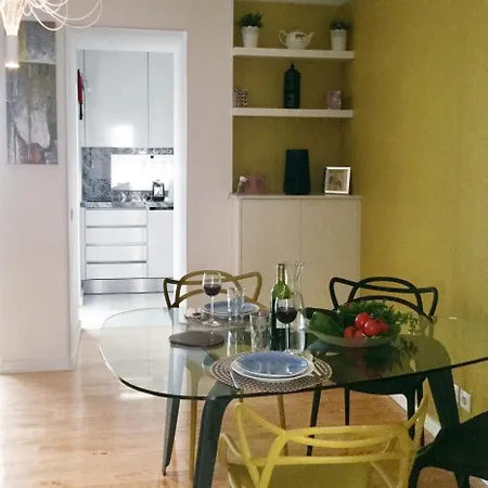 Shortstayflat - Two Bedroom With Terrace *